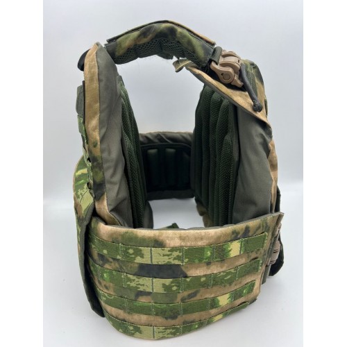 Бронежилет ЗАЩИТНИК в Артеме с кевларовым баллистическим пакетом C2, капами и бронеплитами Бр5