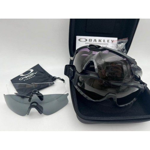 Тактические ударопрочные очки OAKLEY в Артеме