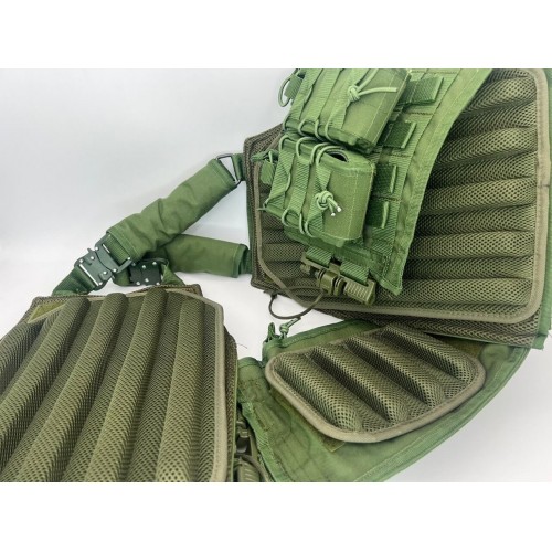 Тактический разгрузочный жилет/плитник с подсумками на molle . Быстросъёмный cobra / fast Drop в Артеме