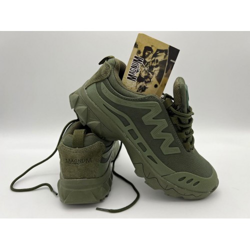 Треккинговые кроссовки «MAGNUM» летние в Артеме